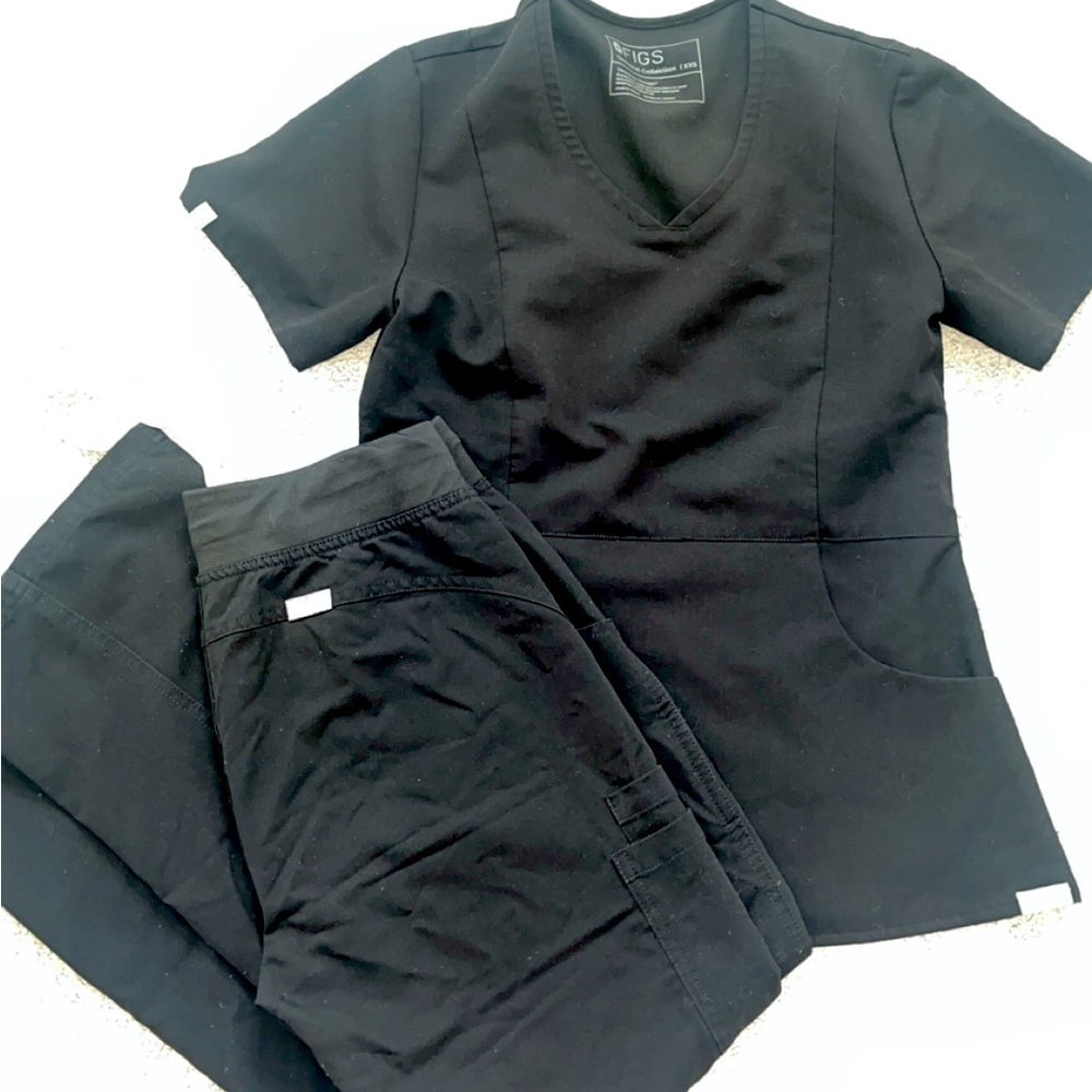 Black figs scrub set